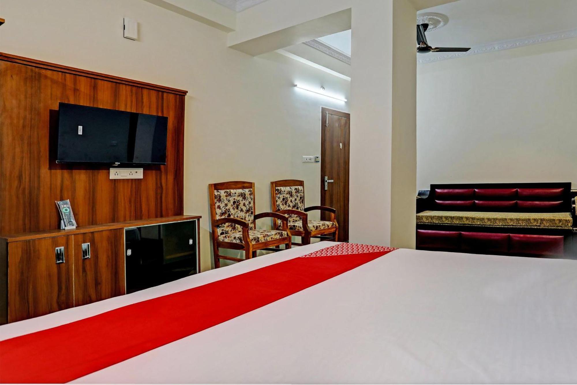 Hotel O Al Diwan Banquet And Suites Kanpur Exterior photo