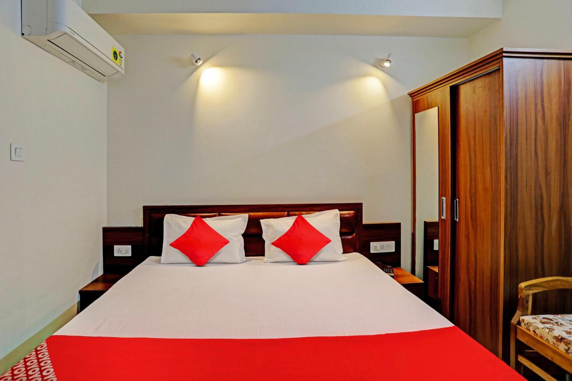 Hotel O Al Diwan Banquet And Suites Kanpur Exterior photo
